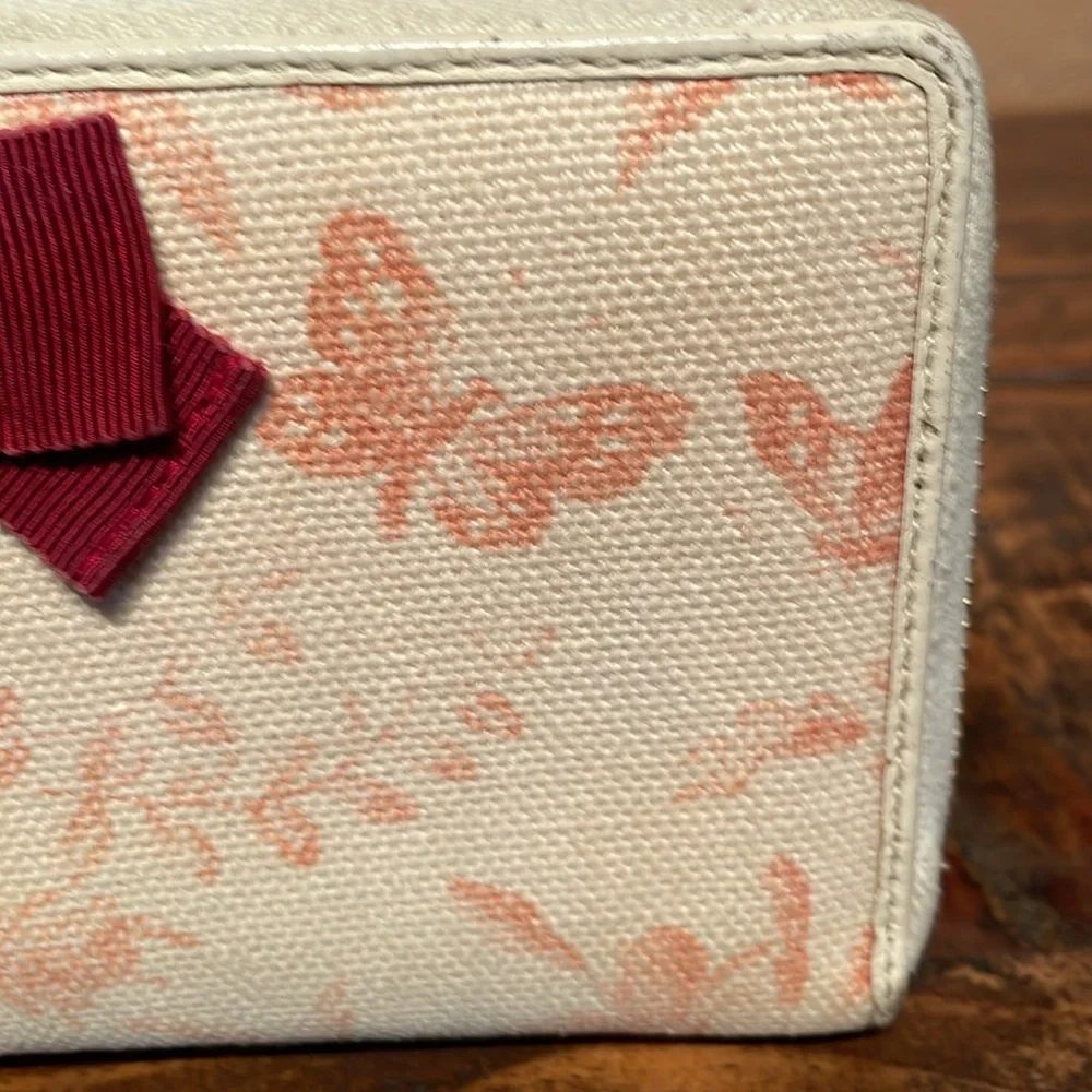 Gucci Guccissima Pink and Cream Floral Wallet with box - Picture 3 of 16